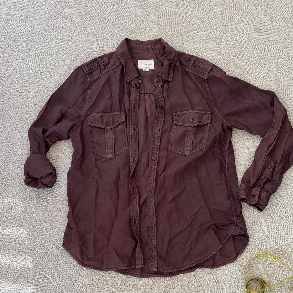 Women’s American Eagle boyfriend shirt, button up